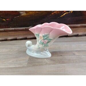 Vintage Hull Art Pottery W-7-7 1/2 Wildflower Pink /Yellow Cornucopia Vase